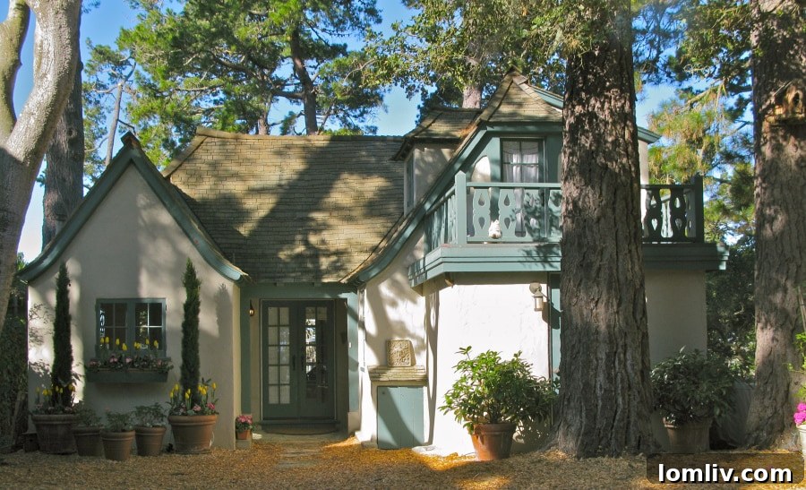 Historic Photo of Carmel-by-the-Sea Comstock Home