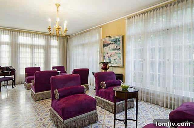 5323 Swiss Avenue Sun-drenched Solarium