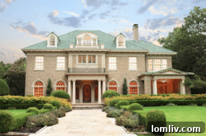 Exterior of 5907 Swiss Avenue, Italian Renaissance palazzo