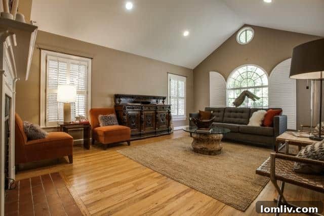 1154-N-Edgefield-Living