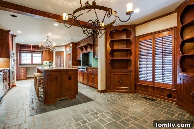 Inviting Breakfast Nook at 4511 Arcady Avenue