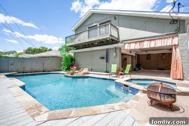 8334-Banquo-Pool