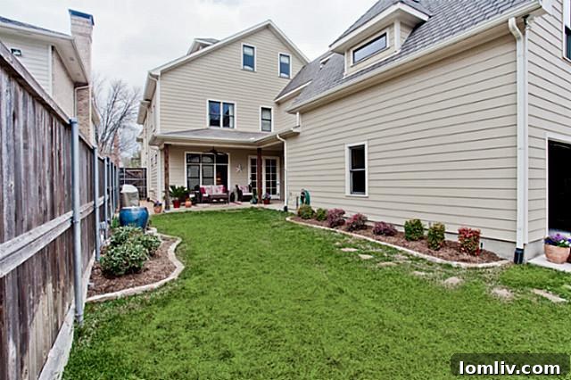 Compact and easy-to-maintain backyard of the Rosedale luxury home