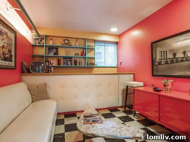 4504-Bordeaux-bar-room