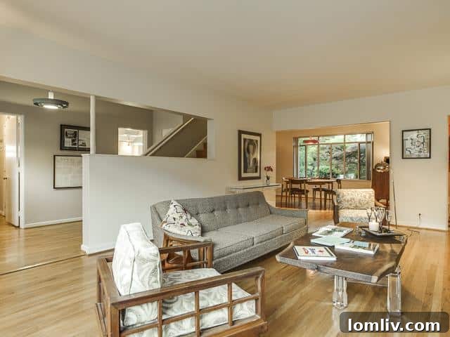 4504-Bordeaux-Living-2