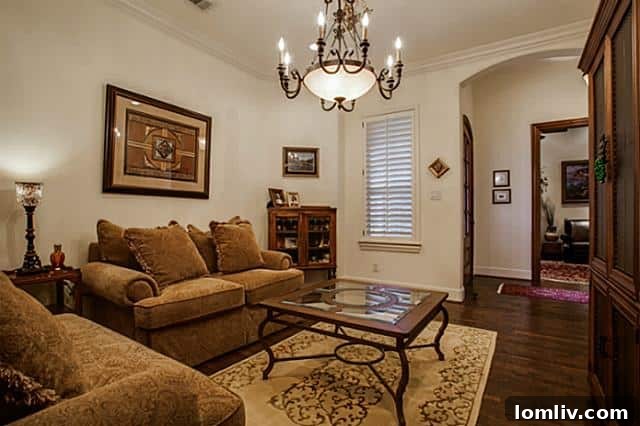 Elegant Formal Dining Room in a Luxury Home