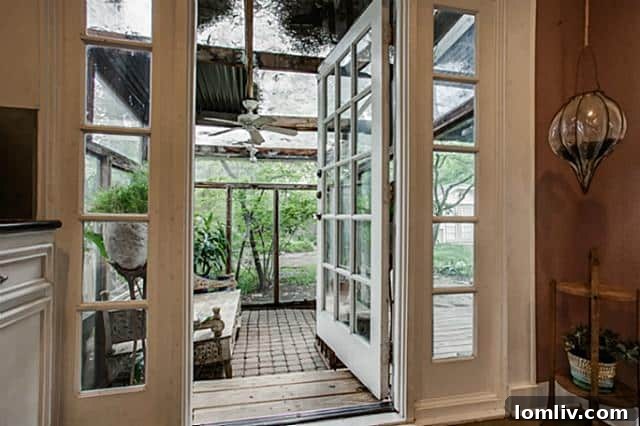 314 S. Montclair Porch - Welcoming Front Porch of a Craftsman Home