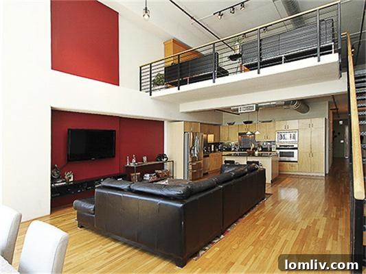 McKinney Avenue Spotlight: The Love Affair Pied a Terre 4 1999-McKinney-1006-Living