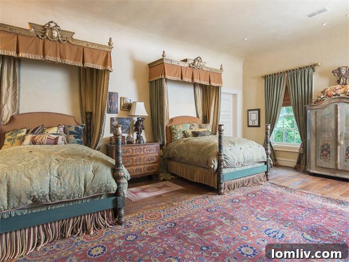 Obama's Dallas Dream Home: Why He Should Own the White House 25 10777-Strait-Lane-grandchildrens-room