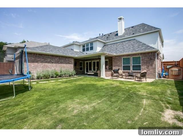 9748-Spring-Branch-Drive-yard