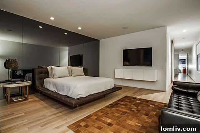 2843 Lee Street - Master Bedroom View 1