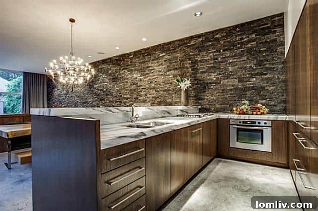2843 Lee Street - Kitchen View 1