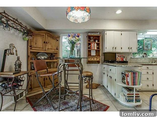 Kitchen with Granite Counters - Ready for Customization