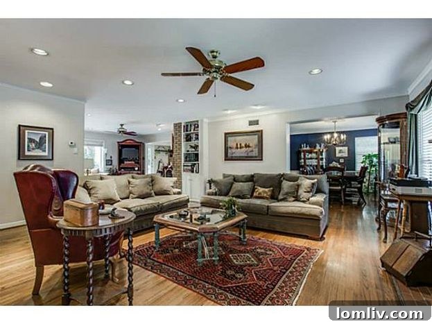 Dining Room at 6522 Park Lane - Formal Entertaining Space