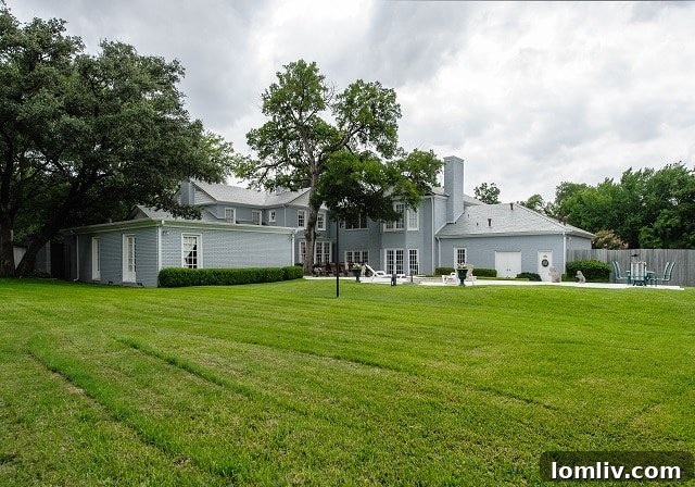 Preston Hollow's Elite Historic Find on Celebrity Avenue 15 4907 DeLoache Grounds - Lush Landscaping and Mature Trees