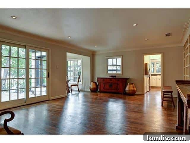 4524 Westway Sunroom - Bright Interior Spaces