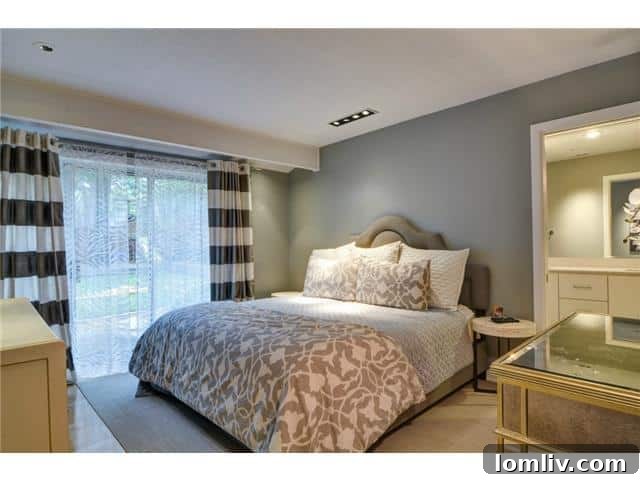 9221 Shoreview Spacious Master Bedroom with Patio Access