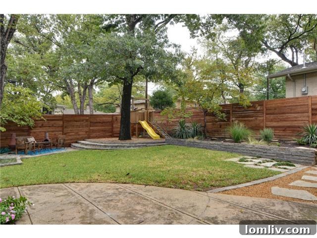 9221 Shoreview Expansive Family Friendly Backyard