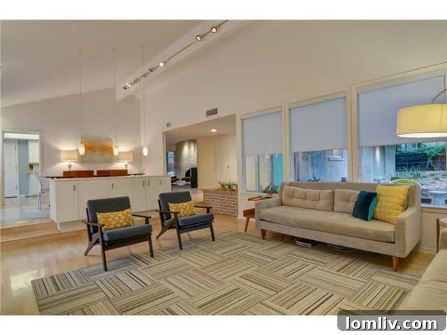9221 Shoreview Bright Living and Dining Area - Open Concept Design