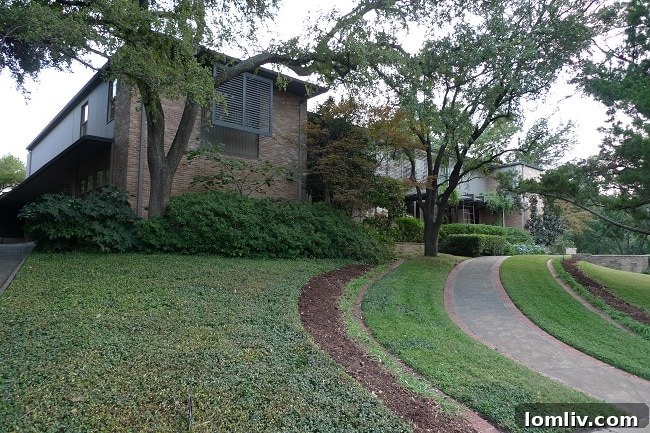 The magnificent O'Neil Ford-designed Penson House in Dallas, a significant architectural landmark, located at the prestigious corner of Armstrong Parkway and St. Johns.