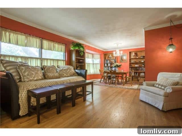 7319 Bennington Living 3