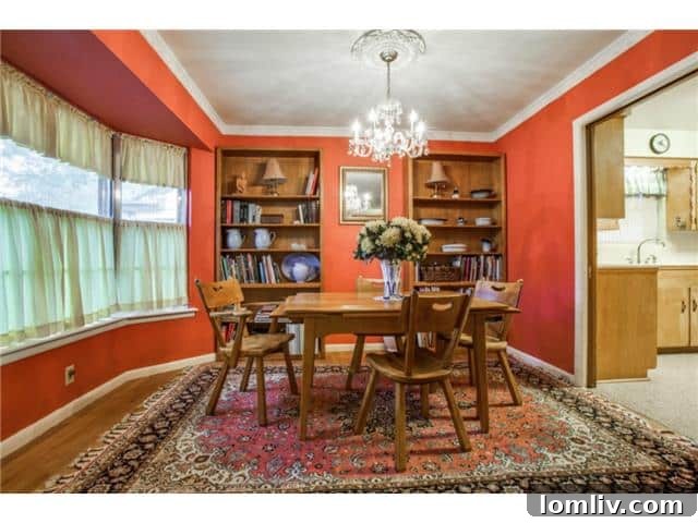 7319 Bennington Dining