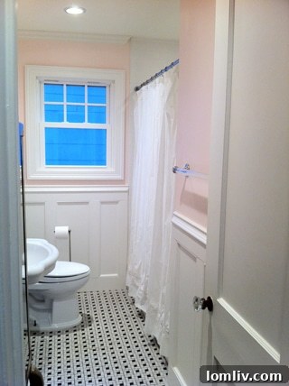 8919 Forest Hills Blvd Bathroom Vanity