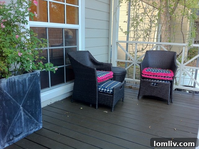 8919 Forest Hills Blvd Front Porch with Pergola