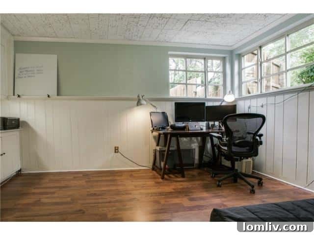 Versatile office area or flex space at 1108 Valencia, perfect for remote work or hobbies
