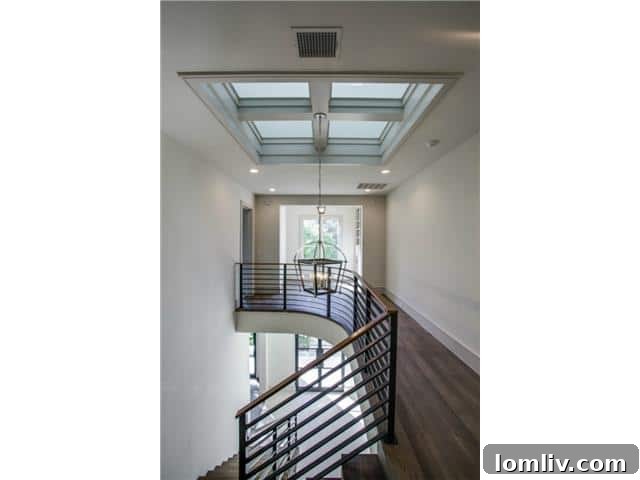 3216 Colgate Avenue - Upstairs Landing