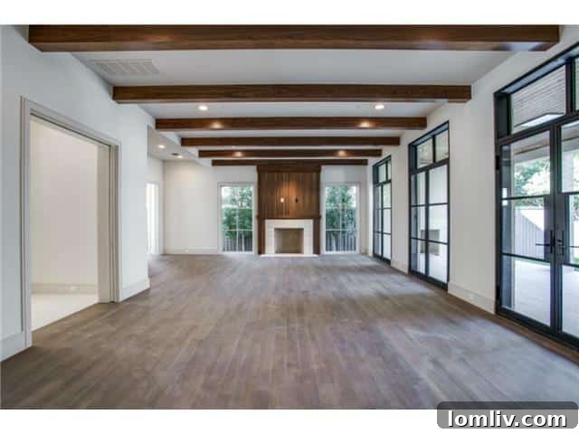 3216 Colgate Avenue - Elegant Living Area