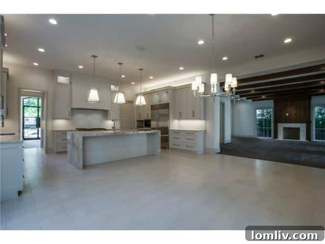 3216 Colgate Avenue - Kitchen and Breakfast Nook