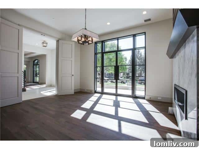 3216 Colgate Avenue - Family Room