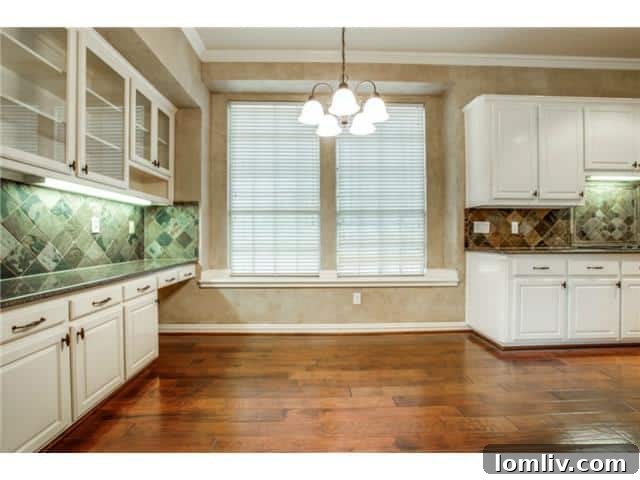 1400 Hampton Court Southlake Breakfast Nook