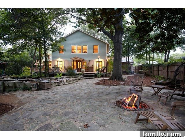 Outdoor Fire Pit Area for Entertaining at 1531 San Saba
