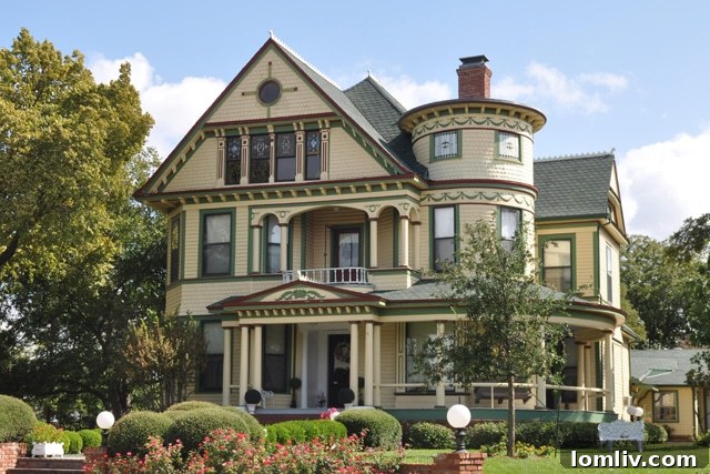 The stunning Heritage Hill Queen Anne Victorian mansion, a highlight of the Colleyville Holiday Home Tour.