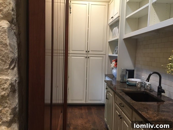 Luxury Scullery Features