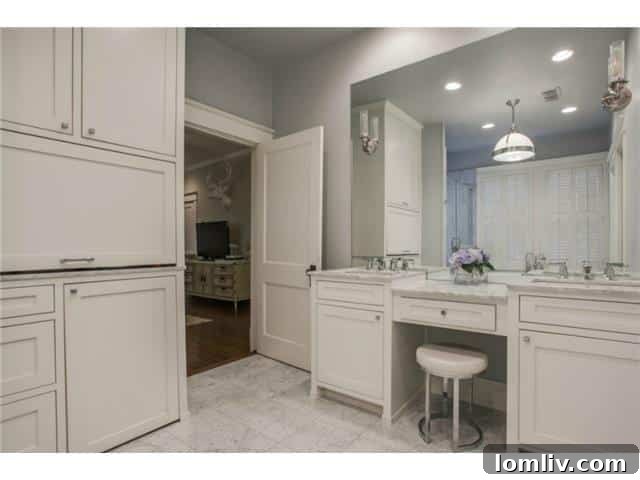 306-N.-Windomere-Master-Dressing-Table