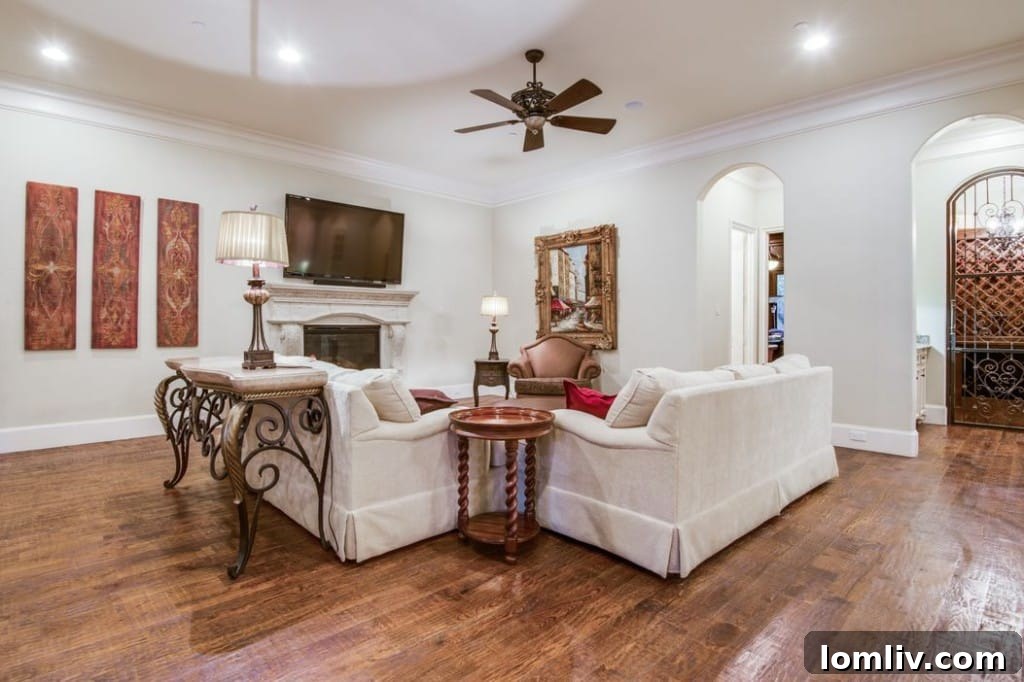 Master Bedroom Sitting Area