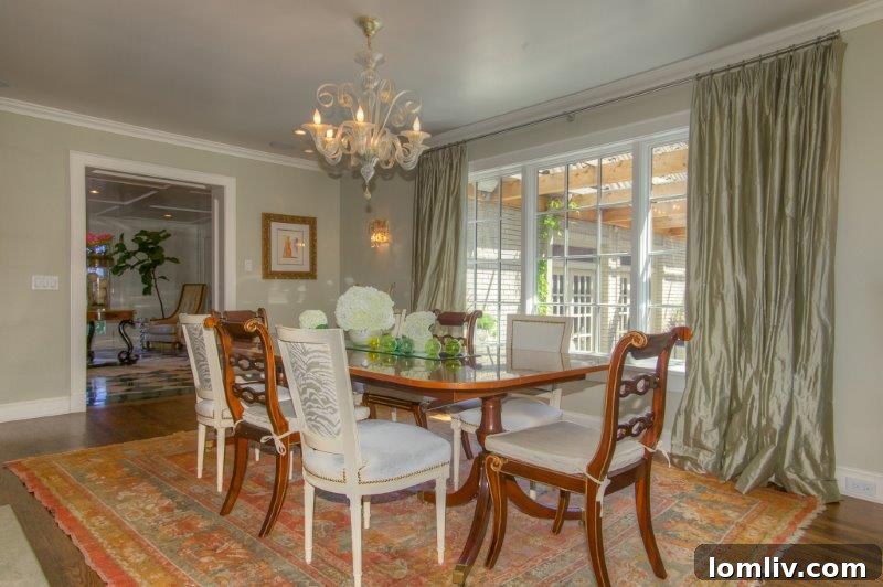 Crestline-dining1