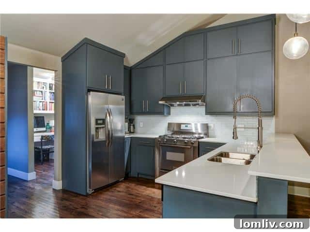 4135-Lively-Kitchen