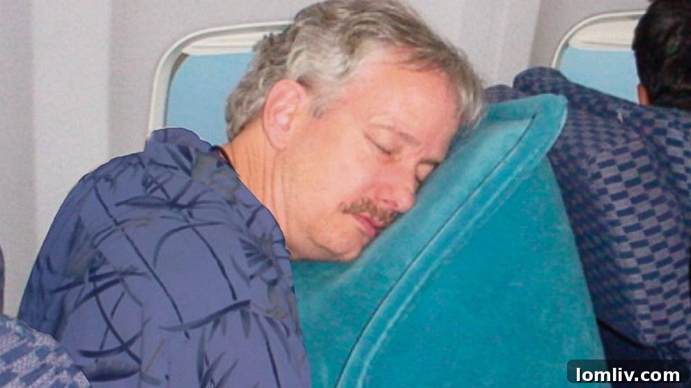 SkyrestHT_sky_mall_plane_pillow_jtm_140428_16x9_992