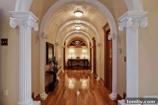 8915 Douglas Hallway