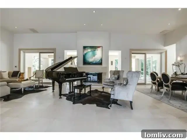 8626 Lakemont Living Music Room