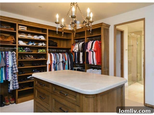 3700-Euclid-master-closet-2
