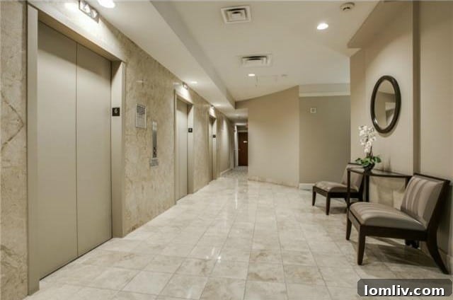 Sixth Floor Elevator Lobby 1505 Elm