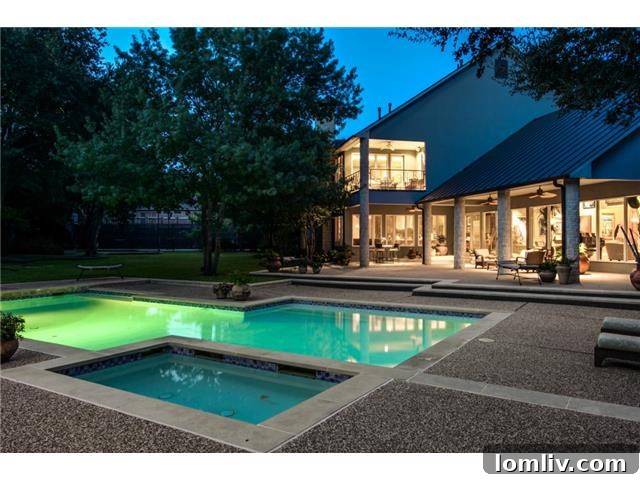 Luxurious Swimming Pool Area