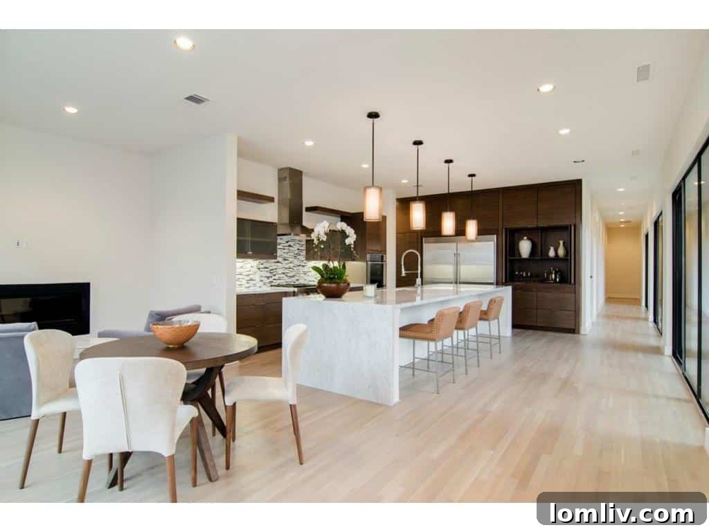 6205-Del-Norte-kitchen-dining