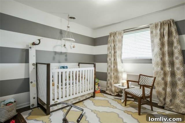 Second bedroom with ample natural light