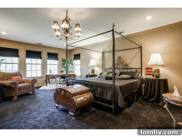 Tranquil Master Bedroom Retreat at 6701 Inwood Dallas